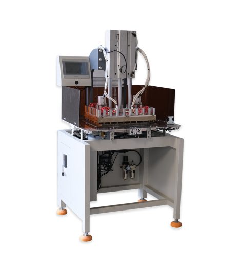 Automatic folding machine