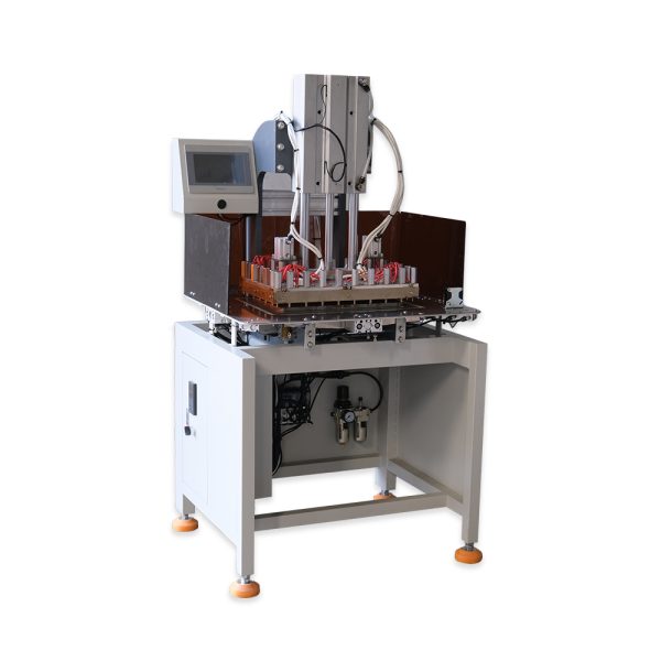 Automatic folding machine